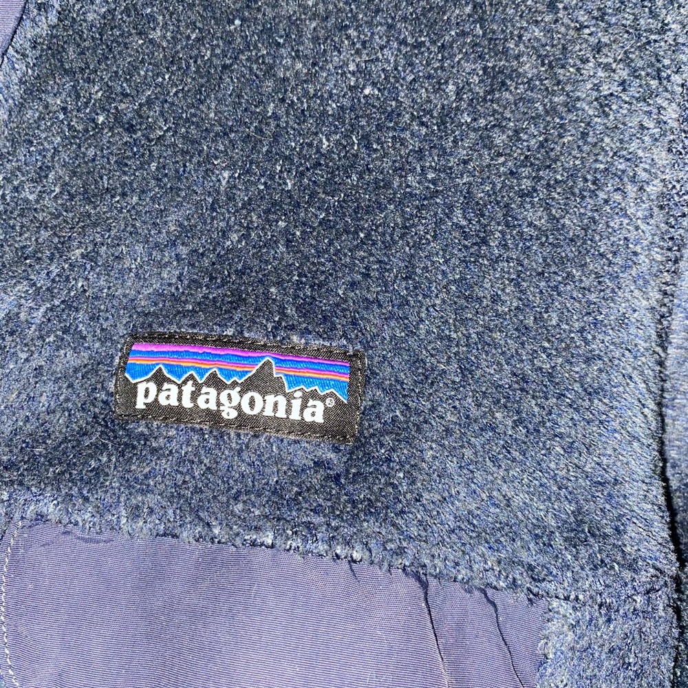 Patagonia Sweater - Picture 2 of 3